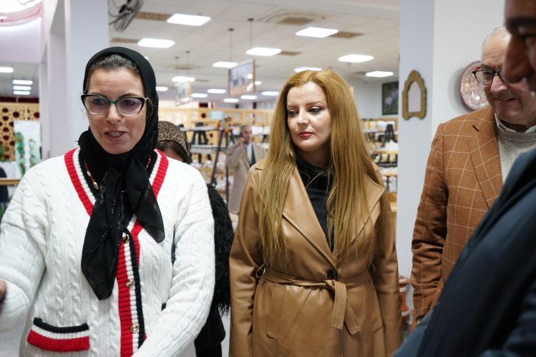 In partnership with the Faiz Association, Souk Chamali in Tetouan concluded a training course to support rural women and honored the Personalities of the Year.